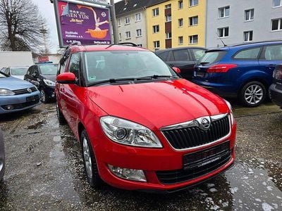 Rot Gebraucht 2014 Skoda Roomster Elegance Van / Kleinbus | 7.200 € (Fairer Preis)