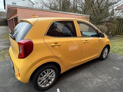 Gebraucht Kia Picanto X-Line 84 PS (61 kW) 2022 Gelb Kleinwagen