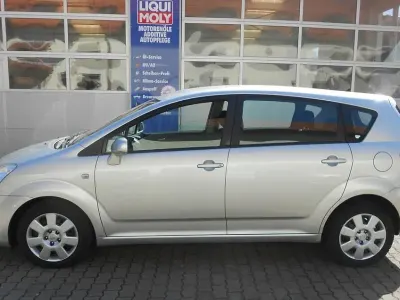 Gebraucht Toyota Corolla Verso Sol 129 PS (94 kW) 2006 Silber Van / Kleinbus