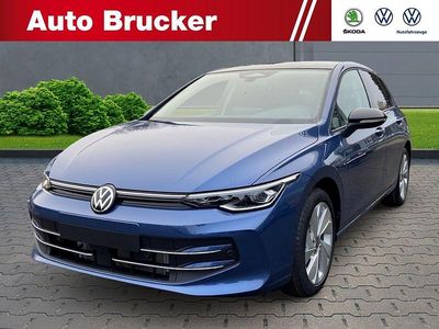 Nuova VW Golf VIII 150 CV (110 kW) 2025 Blu Berlina