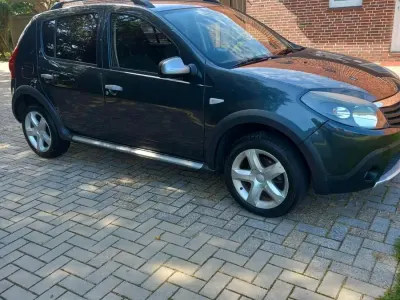 Gebraucht Dacia Sandero 87 PS (63 kW) 2010 Blau Kombi