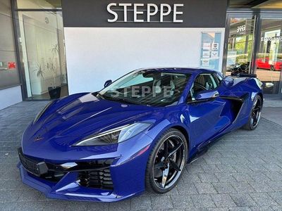 Neu Corvette C8 644 PS (473 kW) 2025 Hysteria purple metallic (gxl) Cabrio