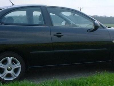 Gebraucht Seat Ibiza 75 PS (55 kW) 2004 Schwarz Kleinwagen