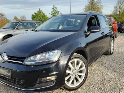 Gebraucht VW Golf VII Highline 125 PS (91 kW) 2016 Schwarz Kombi
