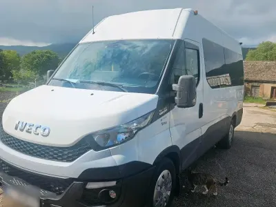 Gebraucht Iveco Daily 130 PS (95 kW) 2016 Kombi
