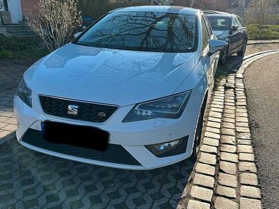 Gebraucht Seat Leon FR 140 PS (102 kW) 2013 Weiß Limousine
