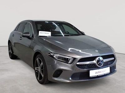 Gebraucht Mercedes A200 Progressive 163 PS (119 kW) 2023 Mountaingrau metallic Limousine