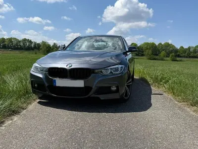 Gebraucht BMW 320 M Sport 184 PS (135 kW) 2017 Grau Limousine