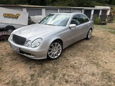 Gebraucht Mercedes E280 Avantgarde 231 PS (169 kW) 2005 Grau Limousine