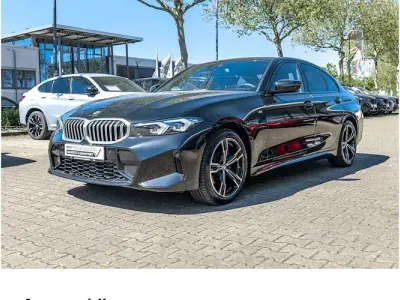 Usata BMW 318 Comfort Edition 156 CV (114 kW) 2025 Nero Berlina
