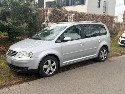 Gebraucht VW Touran 140 PS (102 kW) 2006 Silber Van / Kleinbus