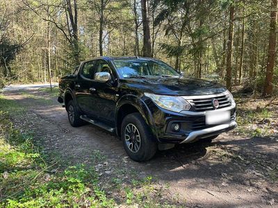 Second-hand Fiat Fullback 181 CP (133 kW) 2017 Negru Pickup