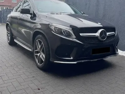 Gebraucht Mercedes GLE400 AMG line 333 PS (244 kW) 2016 Schwarz Coupé