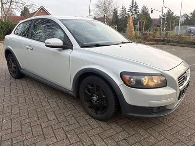 Weiß Gebraucht 2008 Volvo C30 Momentum Kleinwagen | 1.500 €