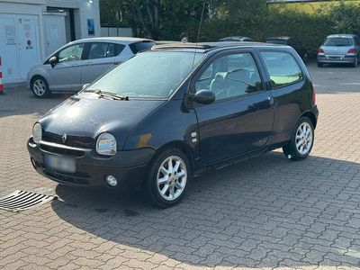 Second-hand Renault Twingo Initiale 75 CP (55 kW) 2003 Albastru Hatchback