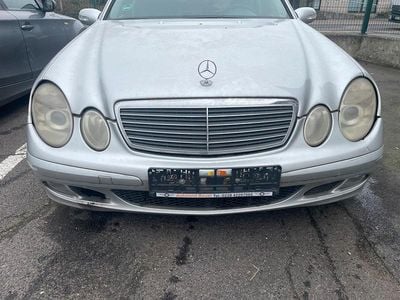 Gebraucht 2004 Mercedes E220 Limousine | 1.500 € (Superpreis)
