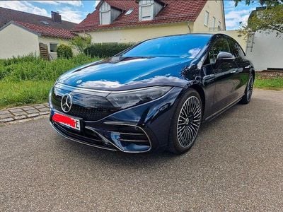 Blau Gebraucht 2022 Mercedes EQS450+ Limousine | 63.000 € (Teuer)