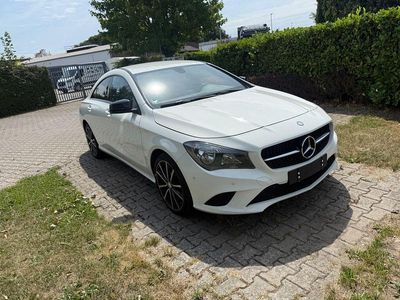Mercedes CLA200