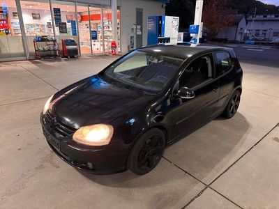 VW Golf V
