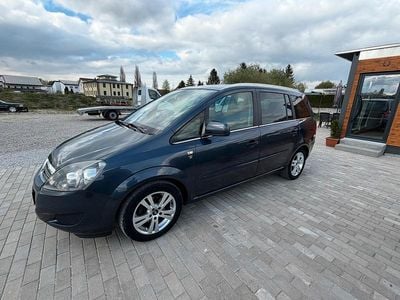 Second-hand Opel Zafira 115 CP (84 kW) 2010 Gri Monovolum