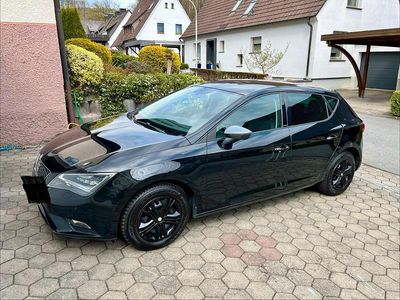 Gebraucht Seat Leon 125 PS (91 kW) 2015 Schwarz Limousine
