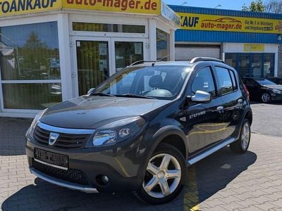 Second-hand Dacia Sandero Stepway 88 CP (64 kW) 2012 Gri SUV