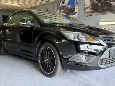 Gebraucht Ford Focus 145 PS (106 kW) 2011 Schwarz Cabrio