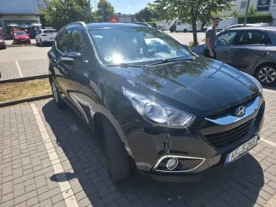 Gebraucht Hyundai ix35 Comfort 116 PS (85 kW) 2012 Schwarz SUV