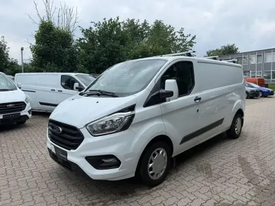 Gebraucht Ford Transit Custom 131 PS (96 kW) 2020 Frozen white Van / Kleinbus