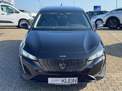 Gebraucht Peugeot 308 SW Allure 131 PS (96 kW) 2024 Schwarz Kombi
