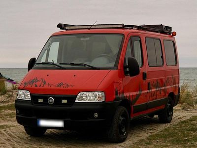 Second-hand Fiat Ducato 128 CP (94 kW) 2003 Roșu Van