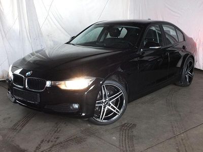 Gebraucht BMW 316 Sport Line 136 PS (100 kW) 2013 Schwarz Limousine