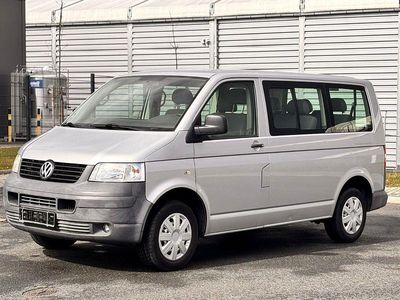 Second-hand VW Caravelle 131 CP (96 kW) 2008 Argintiu Van