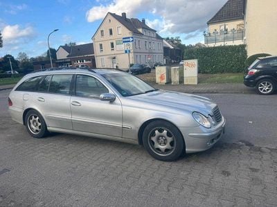 Mercedes E220