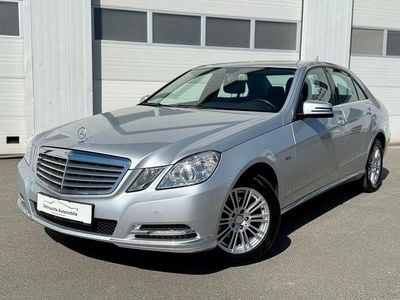 Second-hand Mercedes E200 Elegance 184 CP (135 kW) 2012 Argintiu Berlinǎ