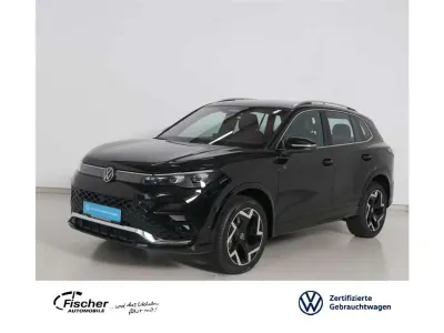 Gebraucht VW Tiguan R-line 193 PS (141 kW) 2025 Schwarz SUV