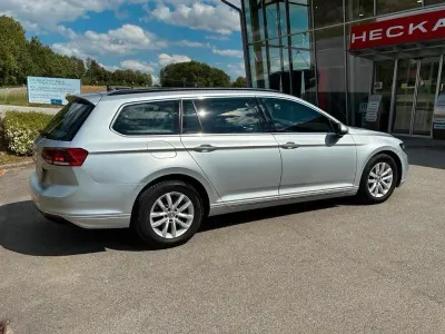 Gebraucht VW Passat Business 150 PS (110 kW) 2020 Silber Kombi