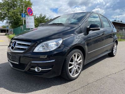 Mercedes B200