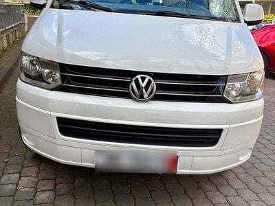 Usata VW Caravelle 180 CV (132 kW) 2011 Bianco Monovolume