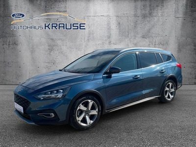 Usata Ford Focus Active 125 CV (91 kW) 2020 Blu Berlina