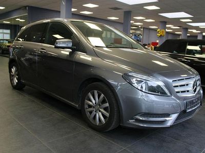 Mercedes B200
