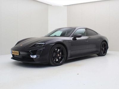 Second-hand Porsche Taycan 4S Performance Package 419 kW (571 CP) 2021 Negru Berlinǎ
