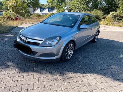 Opel Astra GTC