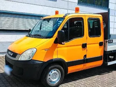 Gebraucht Iveco Daily 180 PS (132 kW) 2010 Orange Van / Kleinbus
