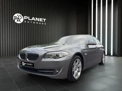 Gebraucht BMW 528 Sport Line 245 PS (180 kW) 2012 Grau Limousine