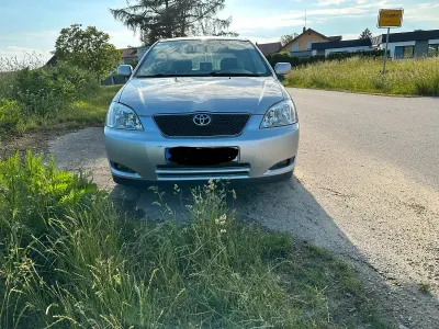 Gebraucht Toyota Corolla 110 PS (80 kW) 2002 Silber Kleinwagen