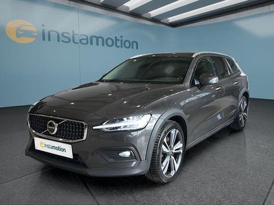 Usata Volvo V60 CC 197 CV (144 kW) 2023 Grigio Station wagon