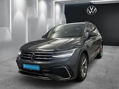 Grau Gebraucht 2023 VW Tiguan R-line SUV | 34.800 € (Fairer Preis)