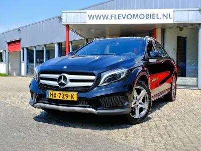 Gebraucht Mercedes GLA180 Ambition 122 PS (89 kW) 2016 Schwarz SUV
