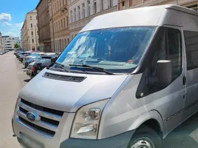 Gebraucht Ford Transit 115 PS (84 kW) 2009 Silber Van / Kleinbus